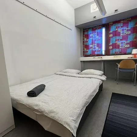 Office House Services 218 Hostel Helsinky